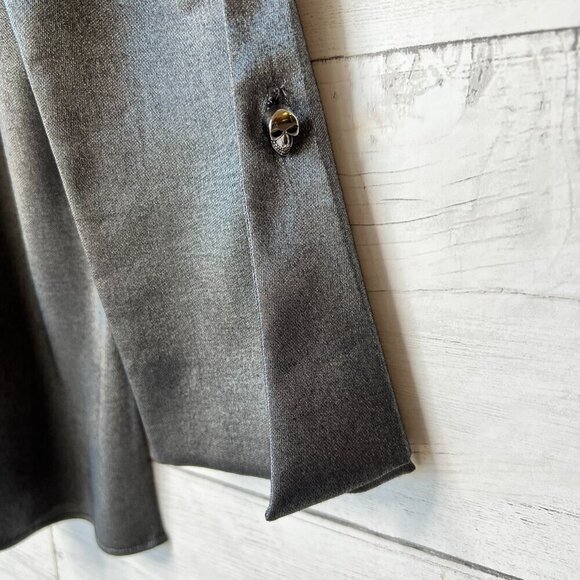 Pamela Dennis Top Womens Size Small Silver Long Sleeve Skull Button on Sleeves - Picture 13 of 15